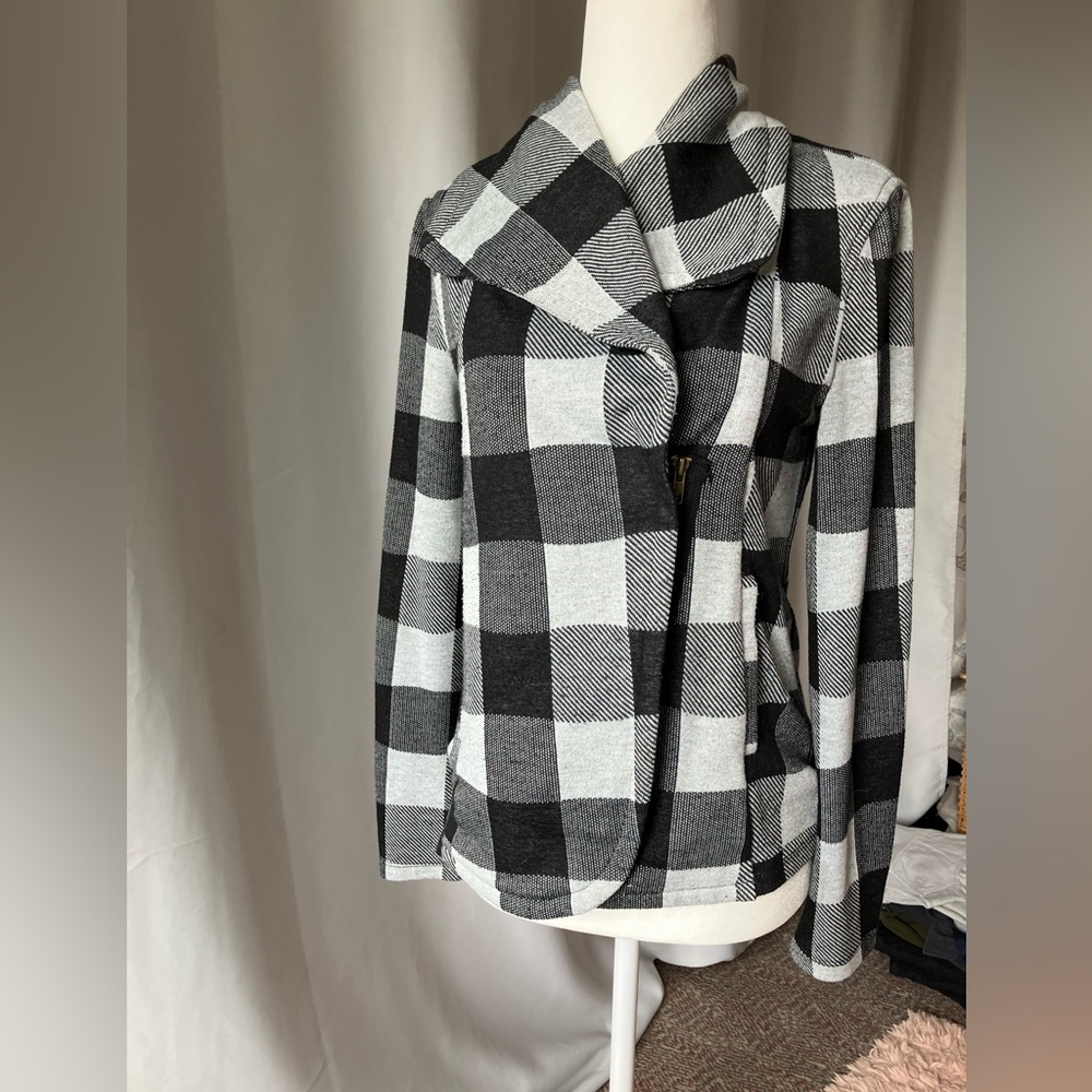 Alice Blue Black and White Blazer with Buffalo Check Pattern